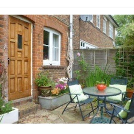 Court Barn Cottage B&B Burwash Exterior photo